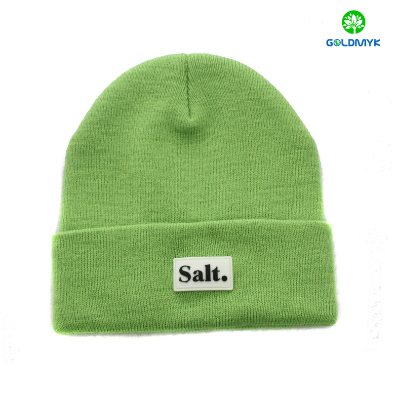 high quality knitted hat,beanie,fashionable headware in winter 高品質のニット帽、ビーニー、冬のファッショナブルな帽子