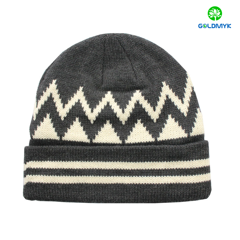 Jarquard pattern Beanie hat with cuff ジャカードパターンのカフ付きビーニーハット