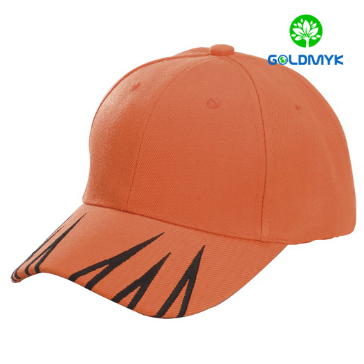 Six panel orange baseball cap with embroidery on bill ビルに刺繍が入った6パネルのオレンジベースボールキャップ