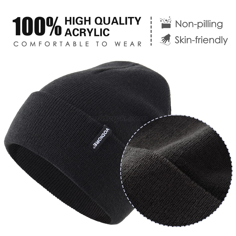 000305 black knitted hat 000305 黒のニット帽