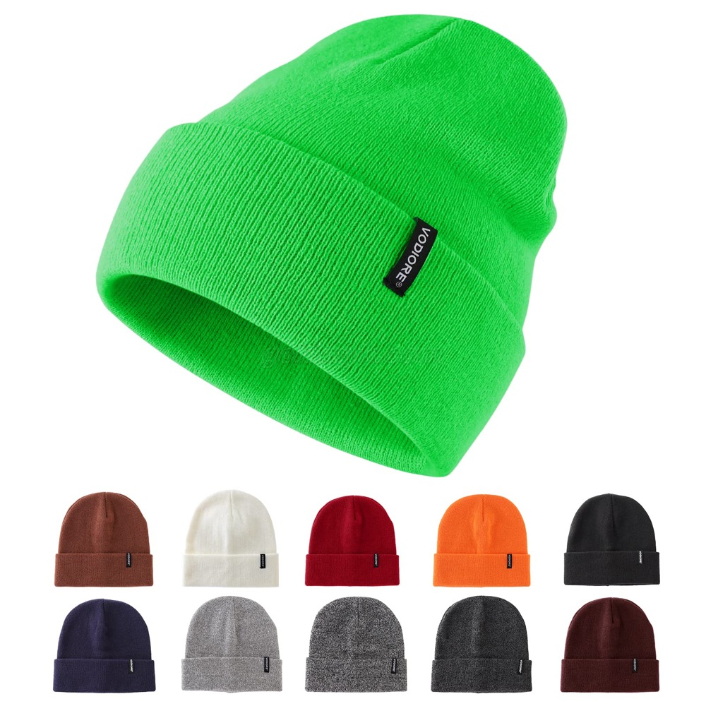 000807 bright green knitted hat 000807 明るいグリーンのニット帽